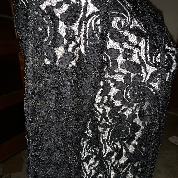 Lace long sleeve top - Picture 7 of 8